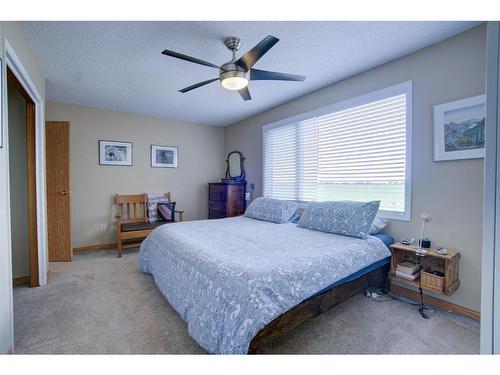 4908 8 Street West, Claresholm, AB - Indoor Photo Showing Bedroom