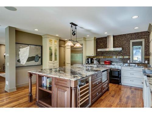 301 Elbow Park Lane Sw, Calgary, AB - Indoor Photo Showing Kitchen With Upgraded Kitchen