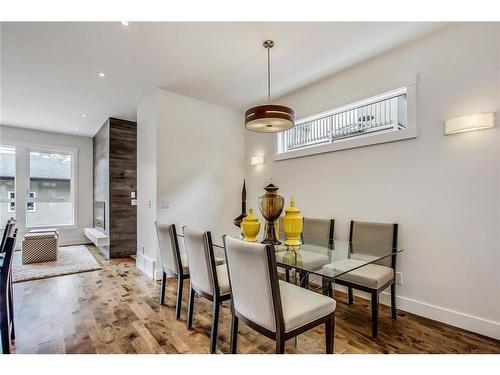 830 22 Avenue Nw, Calgary, AB - Indoor Photo Showing Dining Room