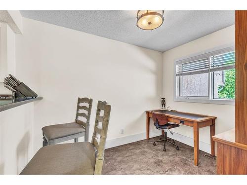 104-5810 Patina Drive Sw, Calgary, AB - Indoor Photo Showing Other Room
