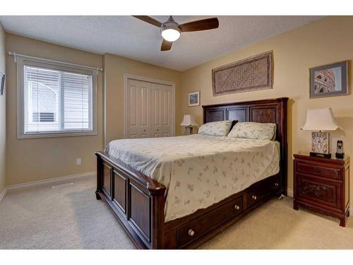 118 Cranberry Mews Se, Calgary, AB - Indoor Photo Showing Bedroom