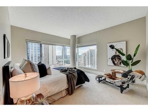 2208-920 5 Avenue Sw, Calgary, AB - Indoor Photo Showing Other Room