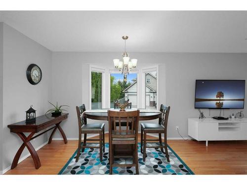 195 Sandstone Drive, Okotoks, AB - Indoor Photo Showing Dining Room