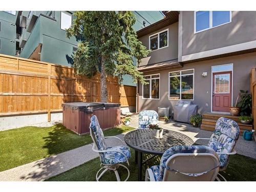 1827 33 Avenue Sw, Calgary, AB - Outdoor With Deck Patio Veranda