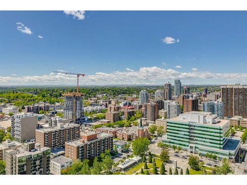 2507-310 12 Avenue Sw, Calgary, AB - Outdoor With View