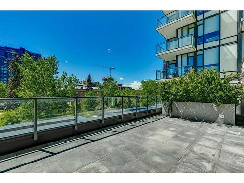 2507-310 12 Avenue Sw, Calgary, AB - Outdoor