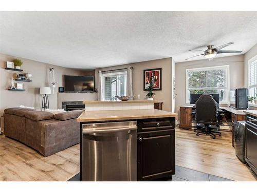 5101-5101 Valleyview Park Se, Calgary, AB - Indoor With Fireplace