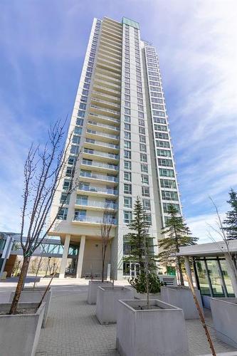 604-99 Spruce Place Sw, Calgary, AB - Outdoor With Facade