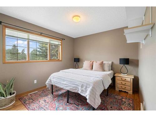 128 Citadel Park Nw, Calgary, AB - Indoor Photo Showing Bedroom