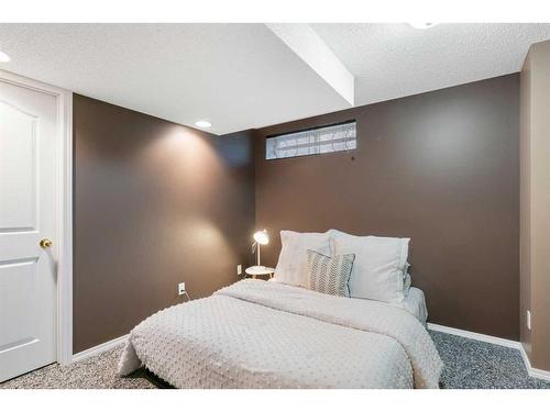 128 Citadel Park Nw, Calgary, AB - Indoor Photo Showing Bedroom