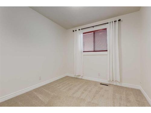 2-2036 27 Avenue Sw, Calgary, AB - Indoor Photo Showing Other Room
