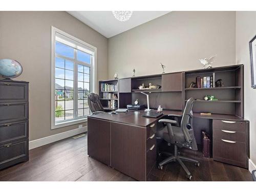 69 Waters Edge Drive, Heritage Pointe, AB - Indoor Photo Showing Office