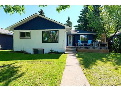 16 Galway Crescent Sw, Calgary, AB - Outdoor With Deck Patio Veranda