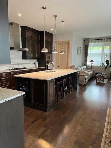 1127 Russet Road Ne, Calgary, AB - Indoor Photo Showing Kitchen With Upgraded Kitchen