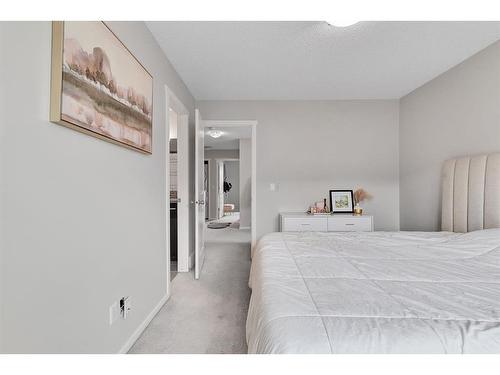 118 Legacy Boulevard Se, Calgary, AB - Indoor Photo Showing Bedroom