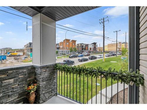 124-4 Sage Hill Terrace Nw, Calgary, AB - Outdoor