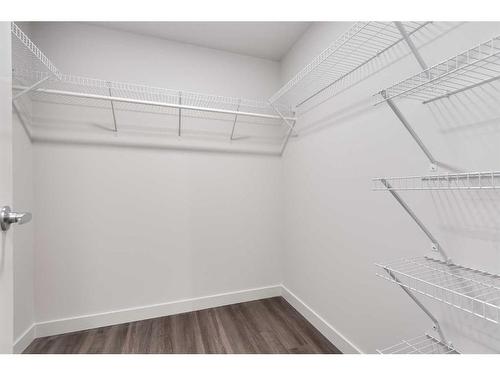 603-1107 Gladstone Road Nw, Calgary, AB - Indoor With Storage