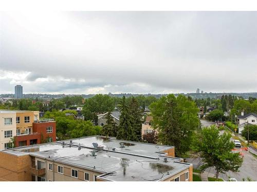 603-1107 Gladstone Road Nw, Calgary, AB - Outdoor With View