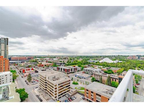 2004-188 15 Avenue Sw, Calgary, AB - Outdoor With View