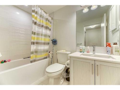 67 Arbour Lake Heights Nw, Calgary, AB - Indoor Photo Showing Bathroom