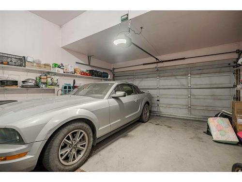 104 Riverglen Drive Se, Calgary, AB - Indoor Photo Showing Garage