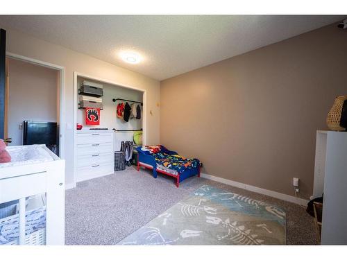 347 Woodpark Place Sw, Calgary, AB - Indoor