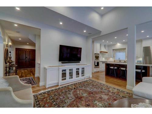 109 Shawnee Place Sw, Calgary, AB - Indoor Photo Showing Living Room