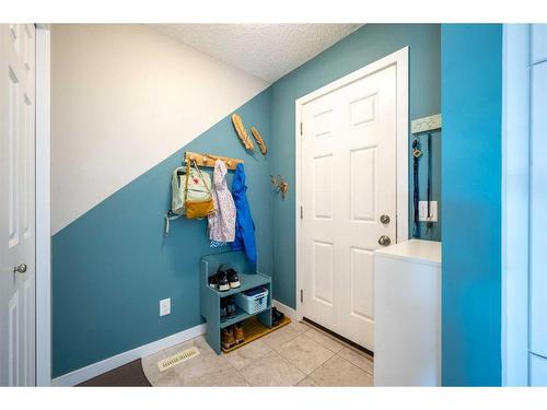 381 Legacy Boulevard Se, Calgary, AB - Indoor Photo Showing Other Room