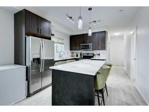 3208-215 Legacy Boulevard Se, Calgary, AB - Indoor Photo Showing Kitchen