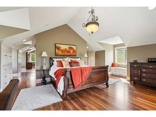 24226 Westbluff Drive, Rural Rocky View County, AB - Indoor Photo Showing Bedroom