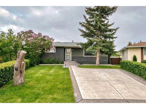 16 Rundlewood Bay Ne, Calgary, AB - Outdoor