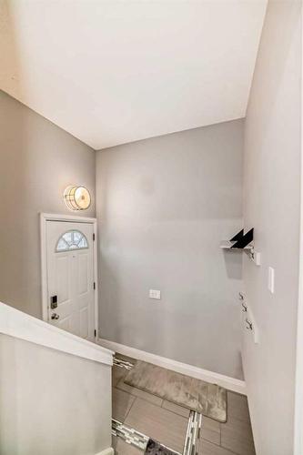 16 Rundlewood Bay Ne, Calgary, AB - Indoor Photo Showing Other Room