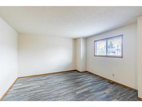 113 Cedarwood Park Sw, Calgary, AB - Indoor Photo Showing Other Room