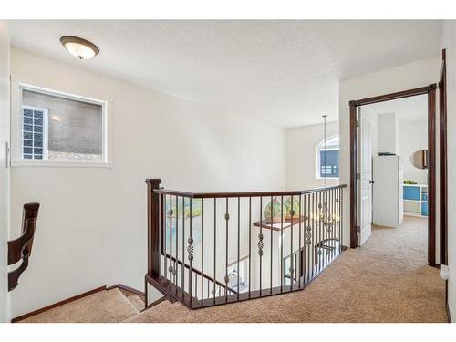 3915 1 Street Nw, Calgary, AB - Indoor Photo Showing Other Room