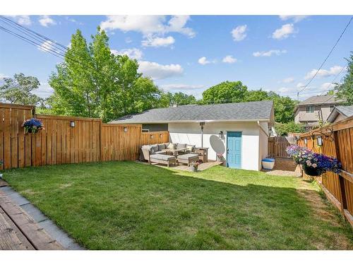 3915 1 Street Nw, Calgary, AB - Outdoor With Deck Patio Veranda With Backyard