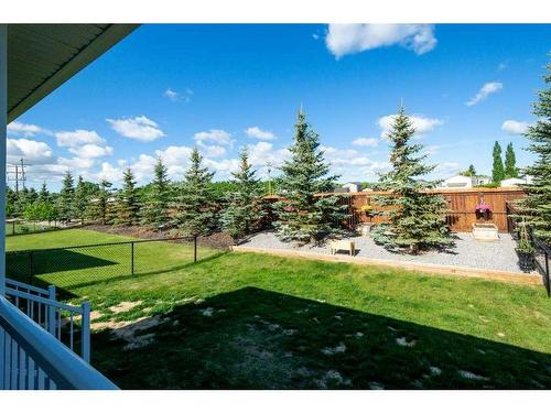 26 Stone Garden Crescent, Carstairs, AB - Outdoor