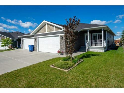 26 Stone Garden Crescent, Carstairs, AB - Outdoor With Deck Patio Veranda