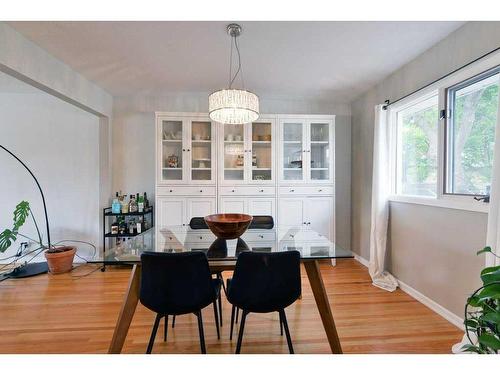 3708 35 Avenue Sw, Calgary, AB - Indoor Photo Showing Dining Room