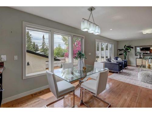 4535 26 Avenue Sw, Calgary, AB - Indoor Photo Showing Dining Room