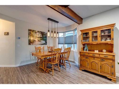 11-10910 Bonaventure Drive Se, Calgary, AB - Indoor Photo Showing Dining Room