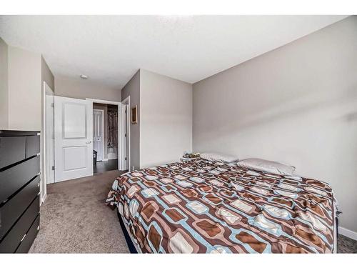 11 Copperstone Common Se, Calgary, AB - Indoor Photo Showing Bedroom