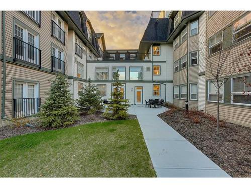 415-2635 Eversyde Avenue Sw, Calgary, AB - Outdoor With Facade