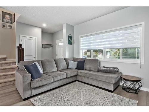 165 Legacy Crescent Se, Calgary, AB - Indoor Photo Showing Living Room