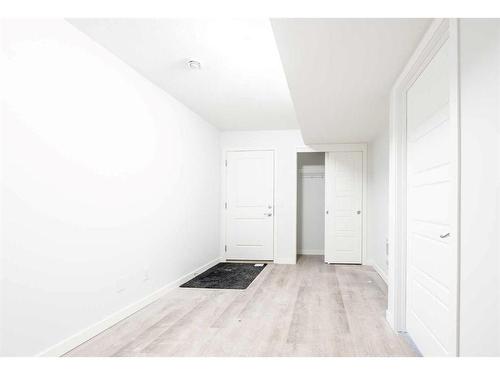 357-301 Redstone Boulevard Ne, Calgary, AB - Indoor Photo Showing Other Room