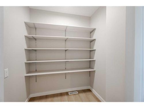 211 Point Mckay Terrace Nw, Calgary, AB - Indoor With Storage