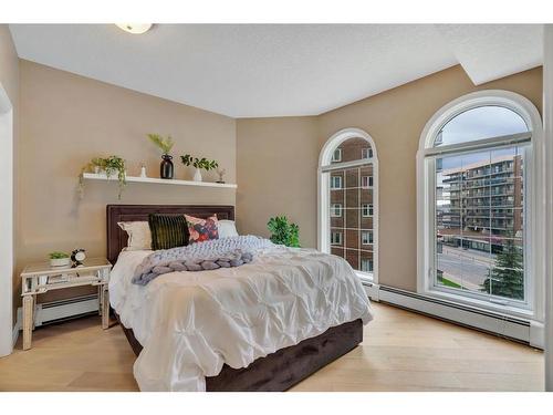 304-1315 12 Avenue Sw, Calgary, AB - Indoor Photo Showing Bedroom