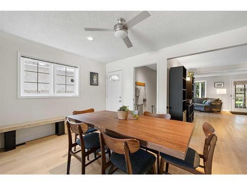 454 21 Avenue Nw, Calgary, AB - Indoor Photo Showing Dining Room