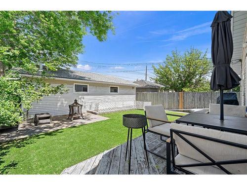 454 21 Avenue Nw, Calgary, AB - Outdoor