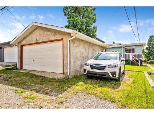 1122 22 Avenue Nw, Calgary, AB - Outdoor With Exterior