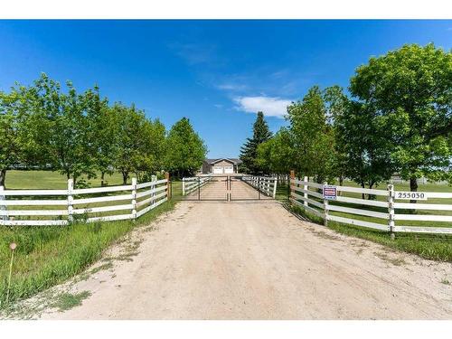 255030 84 Street Ne, Rural Rocky View County, AB - Outdoor